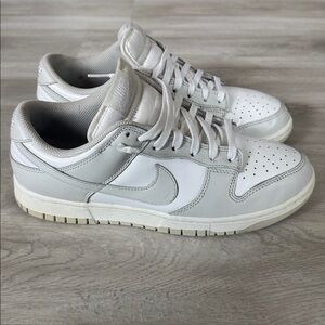 Nike Wmns Dunk Low 'Photon Dust' Size 10